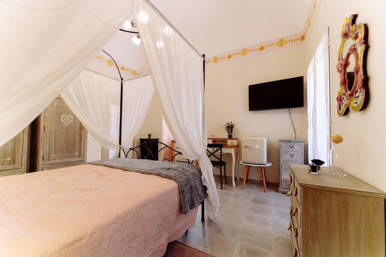 Come Nelle Favole The Classic B&B Toirano Eksteriør bilde