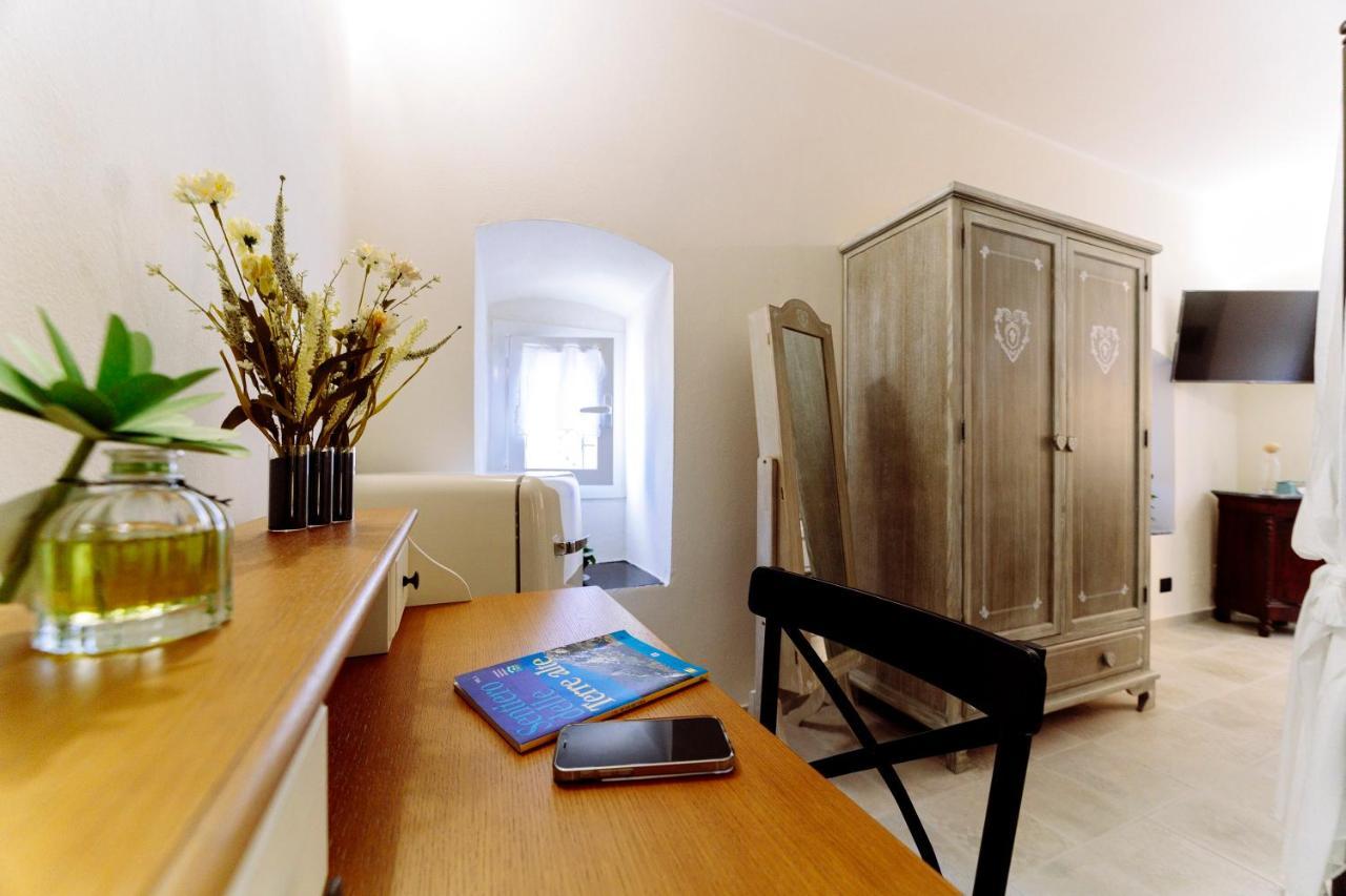 Come Nelle Favole The Classic B&B Toirano Eksteriør bilde